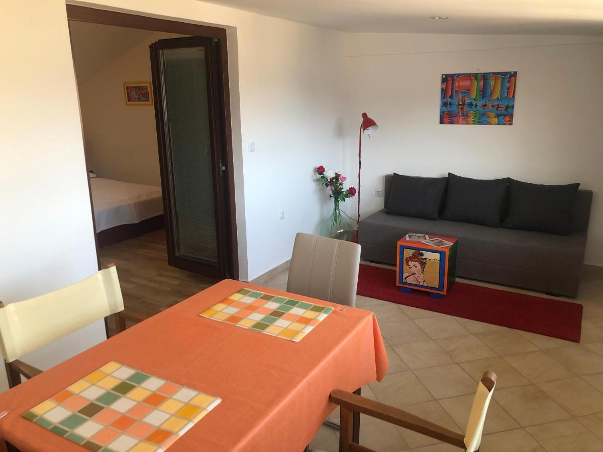 Studio Neven With Sea View Baška Extérieur photo
