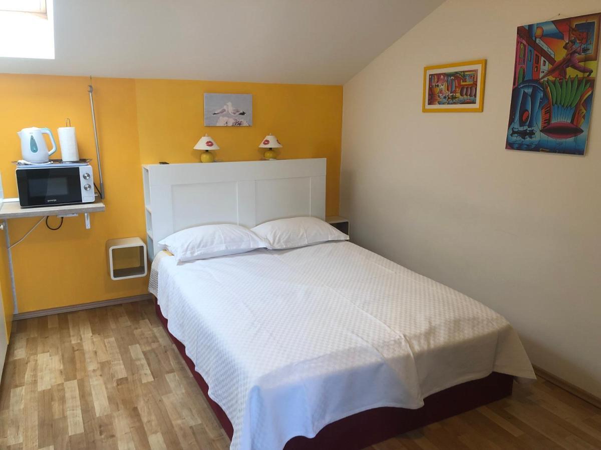 Studio Neven With Sea View Baška Extérieur photo
