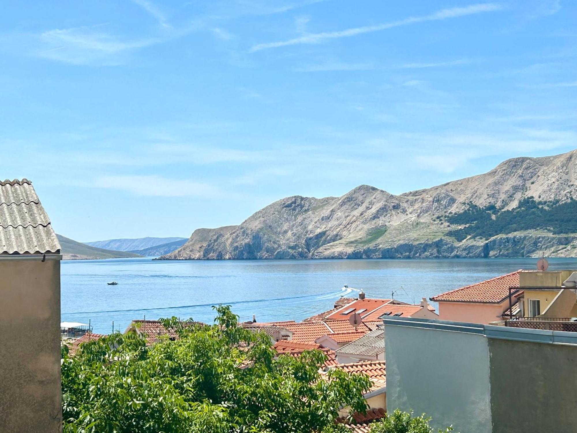 Studio Neven With Sea View Baška Extérieur photo